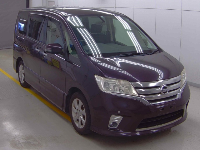 NISSAN SERENA