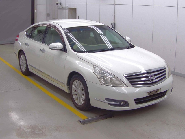 NISSAN TEANA