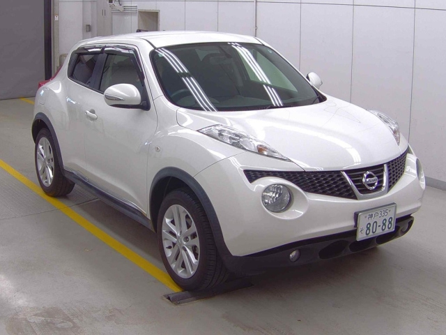 NISSAN JUKE
