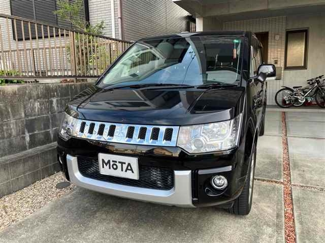 MITSUBISHI DELICA D5