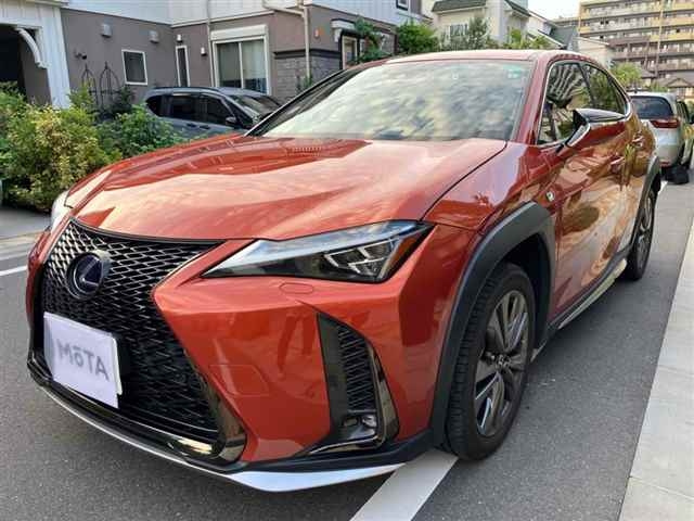 LEXUS UX
