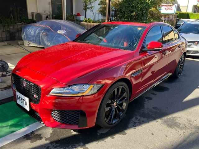 JAGUAR XF SERIES