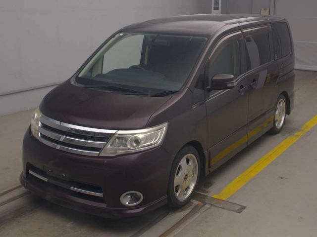 NISSAN SERENA