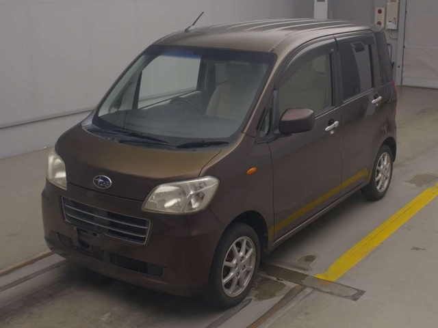 SUBARU LUCRA