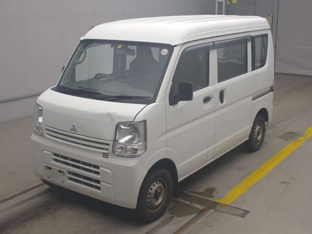 MITSUBISHI MINICAB VAN