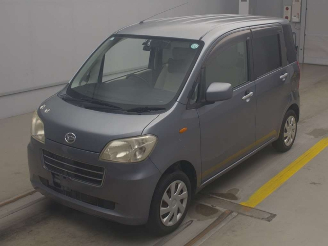 DAIHATSU TANTO EXE