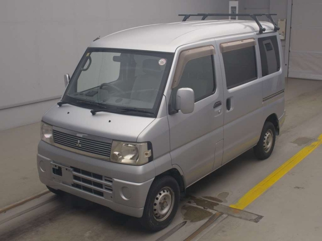 MITSUBISHI MINICAB VAN
