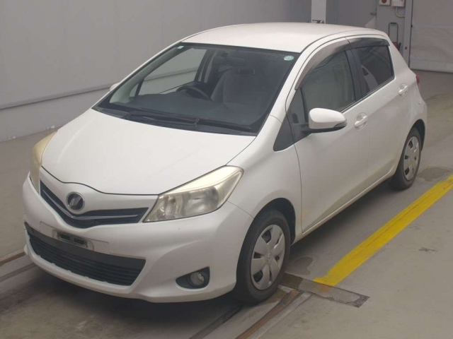 TOYOTA VITZ