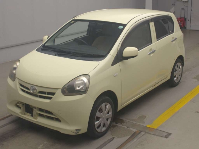 TOYOTA PIXIS EPOCH