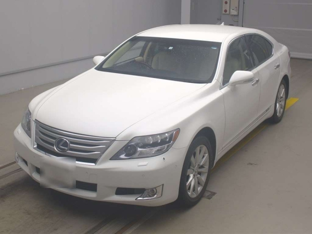 LEXUS LS