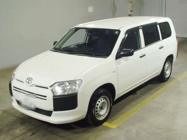 TOYOTA SUCCEED