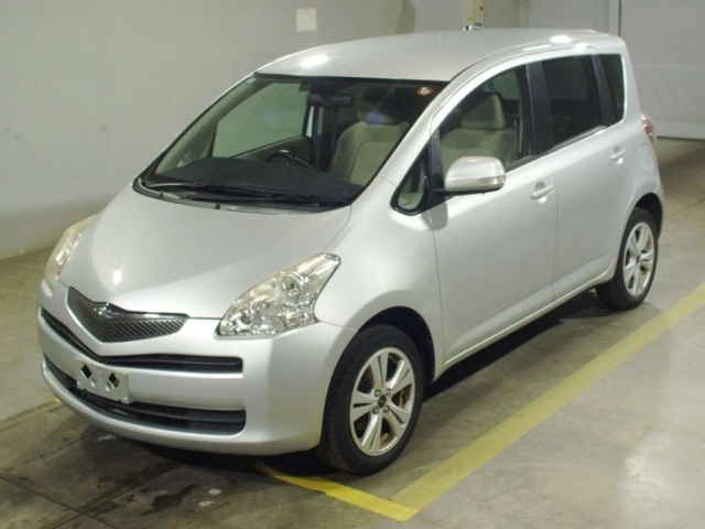 TOYOTA RACTIS