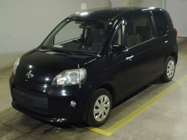 TOYOTA PORTE
