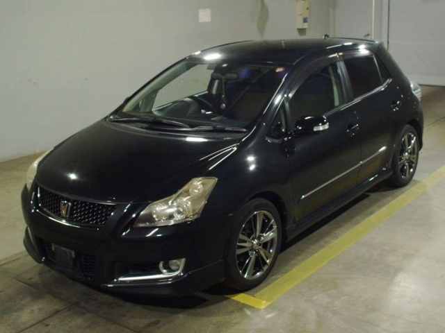 TOYOTA BLADE