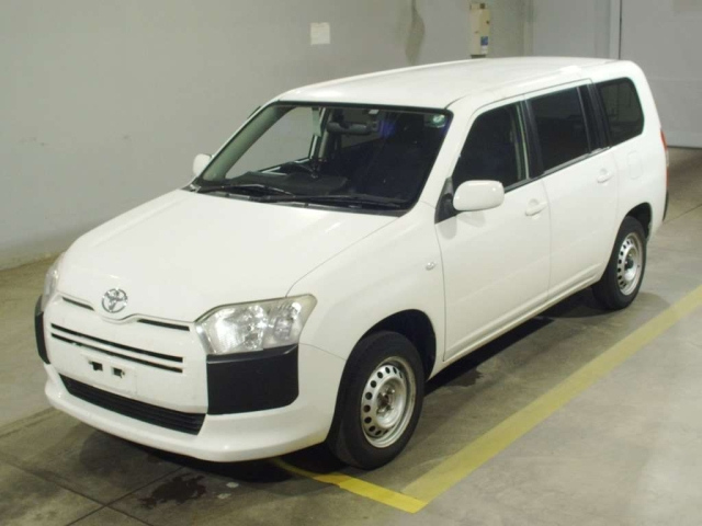 TOYOTA SUCCEED