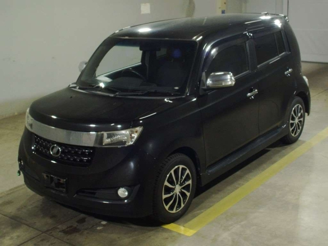 TOYOTA BB