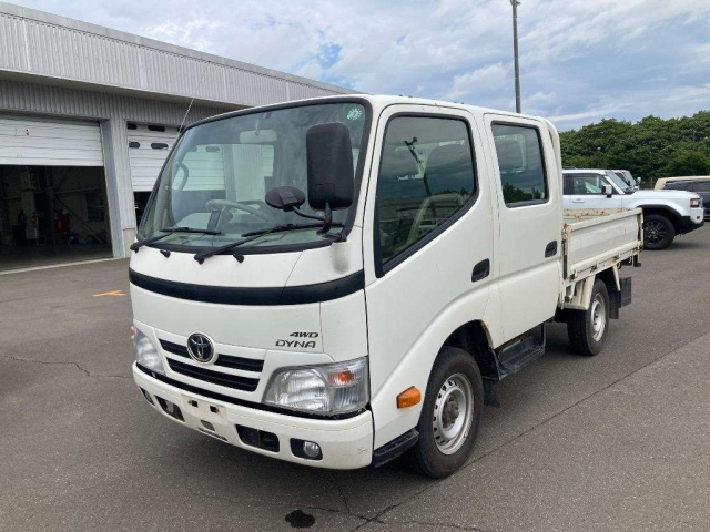 TOYOTA DYNA