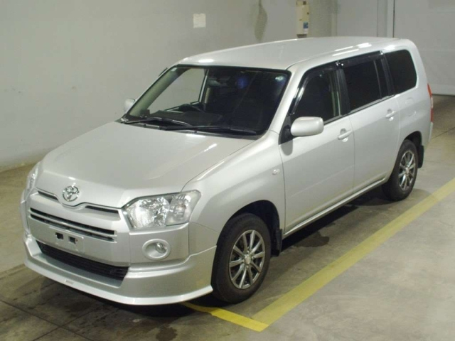 TOYOTA SUCCEED