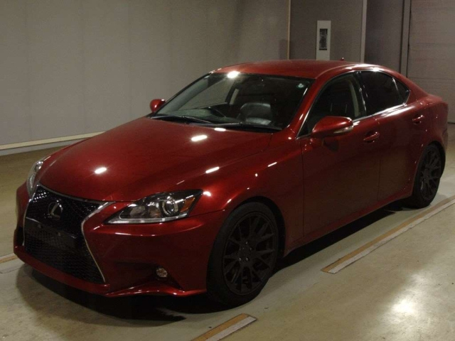LEXUS IS