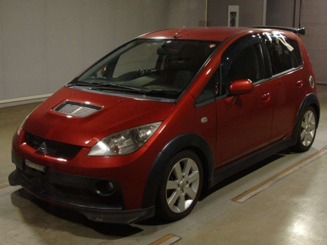MITSUBISHI COLT
