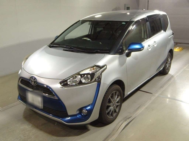 TOYOTA SIENTA