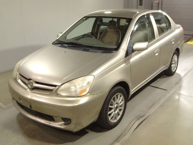 TOYOTA PLATZ