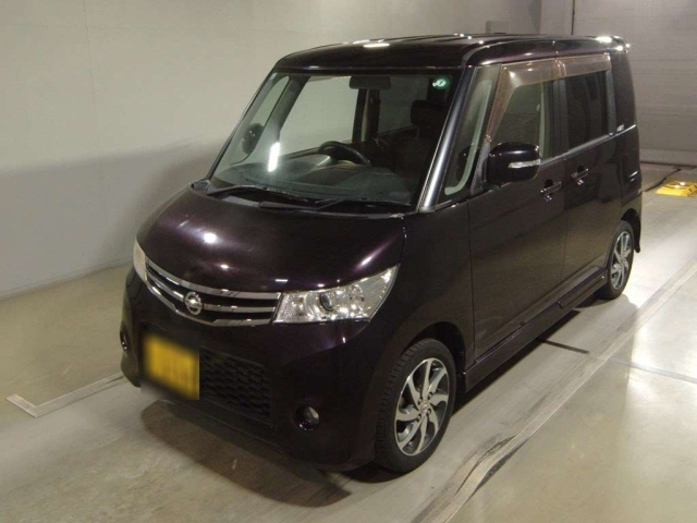 NISSAN ROOX