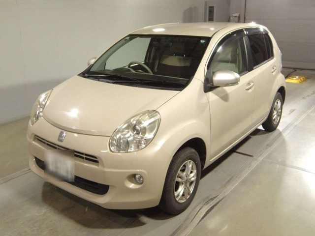 TOYOTA PASSO