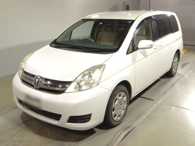 TOYOTA ISIS