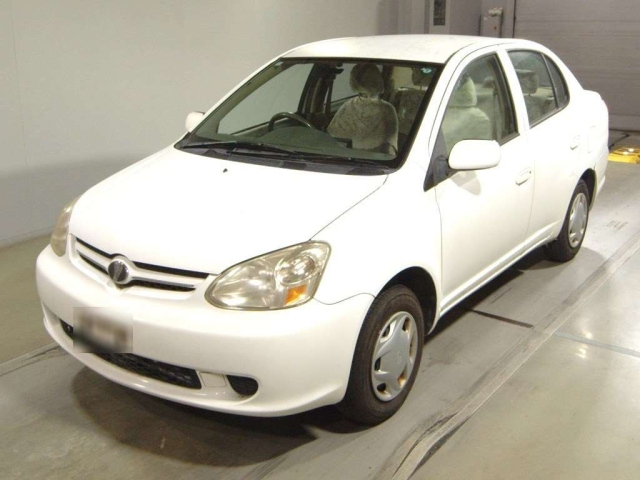 TOYOTA PLATZ