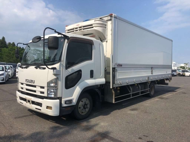 ISUZU FORWARD