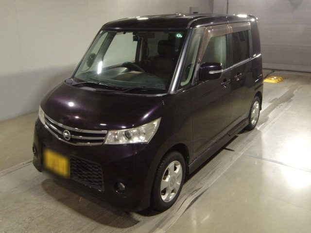 NISSAN ROOX