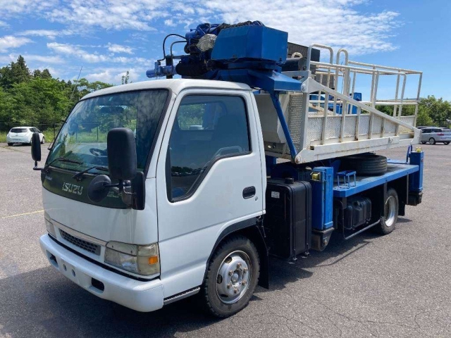 ISUZU ELF