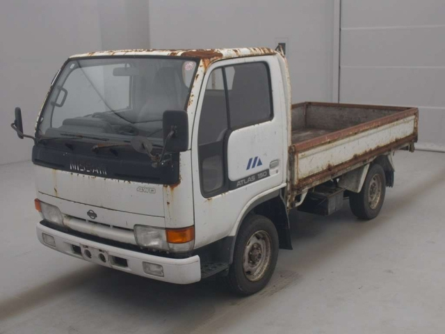 NISSAN ATLAS