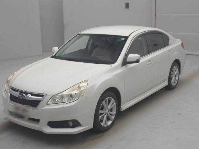 SUBARU LEGACY B4