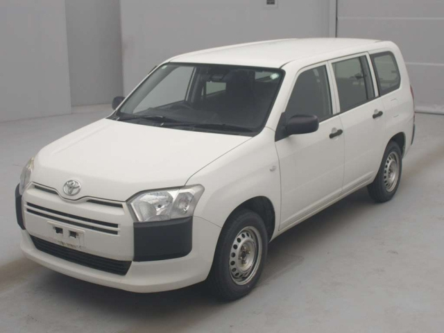 TOYOTA SUCCEED