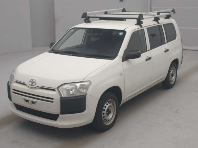TOYOTA SUCCEED