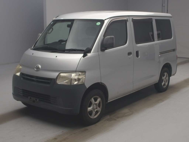 TOYOTA LITE ACE VAN