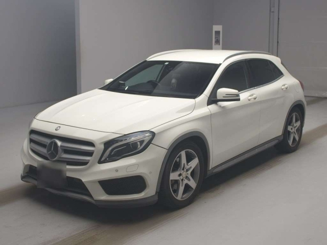 MERCEDES BENZ GLA CLASS