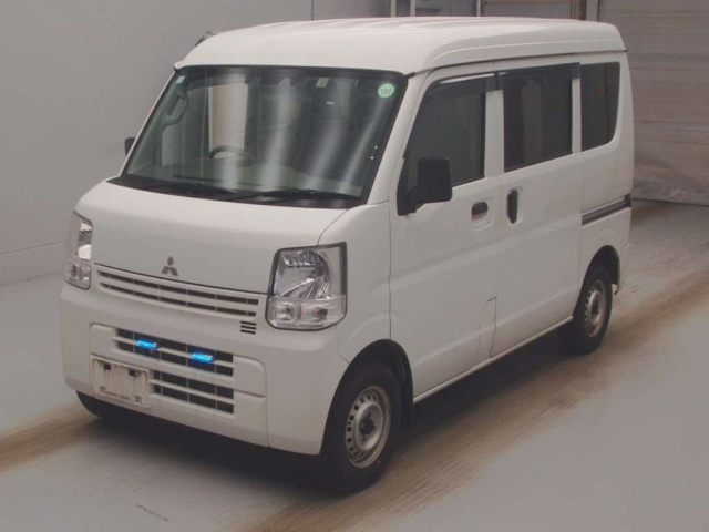 MITSUBISHI MINICAB VAN