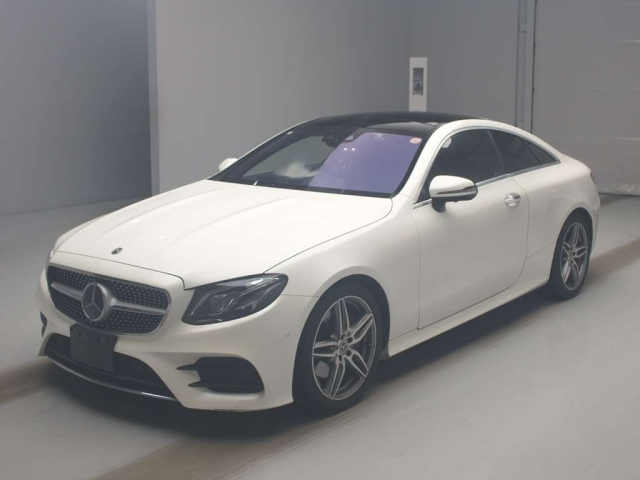 MERCEDES BENZ E CLASS