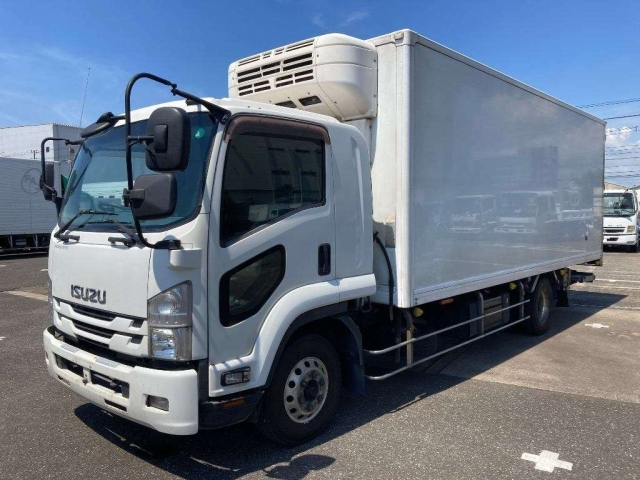 ISUZU FORWARD