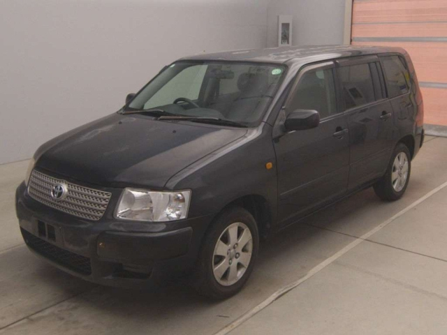 TOYOTA SUCCEED