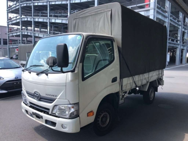TOYOTA TOYOACE