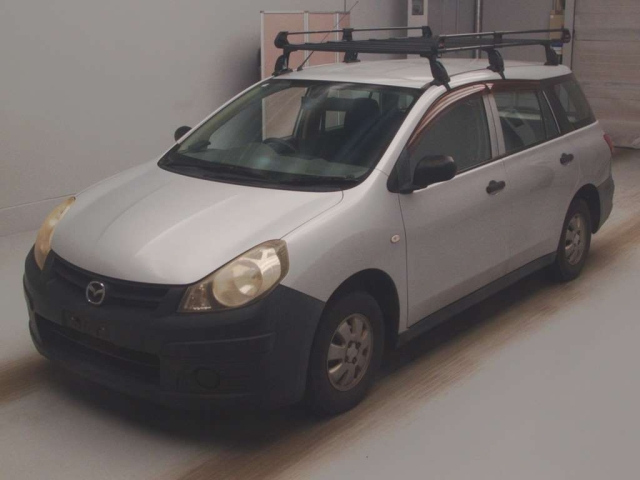 MAZDA FAMILIA VAN
