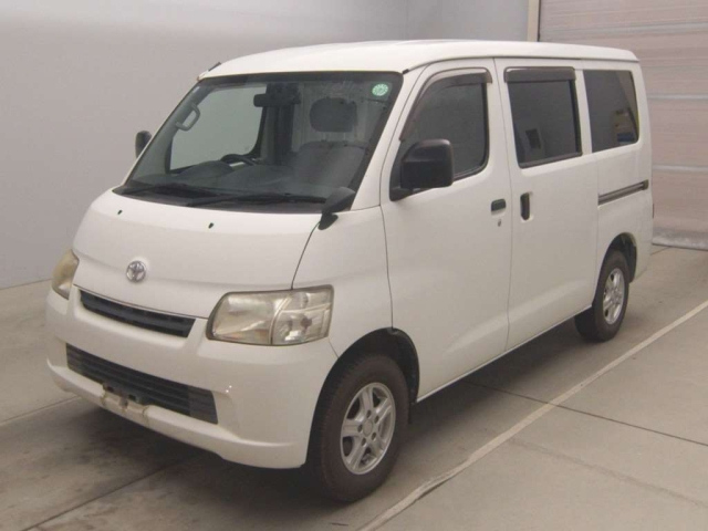 TOYOTA TOWN ACE VAN