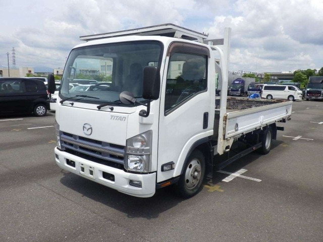 MAZDA TITAN