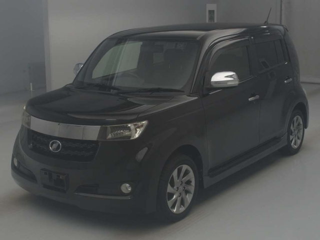 TOYOTA BB