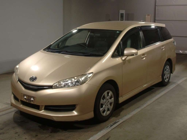 TOYOTA WISH