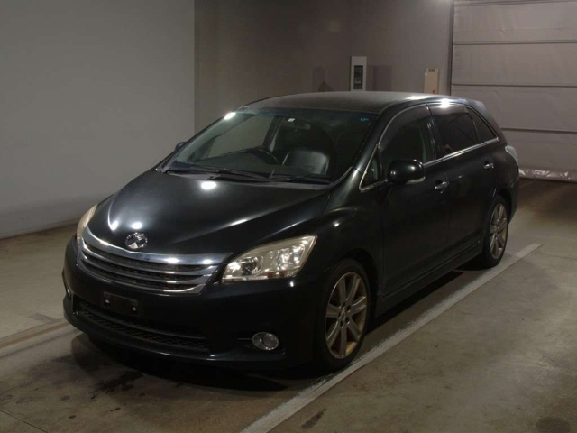 TOYOTA MARK X ZIO